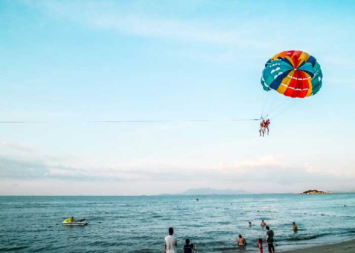 Water-Sports-at-Uttara-Kannada-Karwar