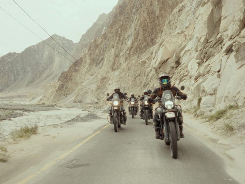 Leh Ladakh Bike Ride (Srinagar - Leh - Delhi)