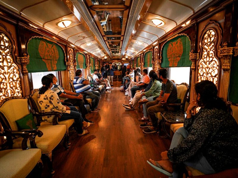 Luxury Train Golden Chariot - Jewels of South India Photo